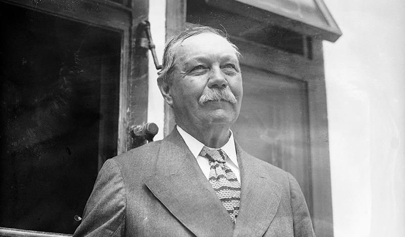 বিশ্ববিখ্যাত লেখকদের জীবনের অজানা অধ্যায়