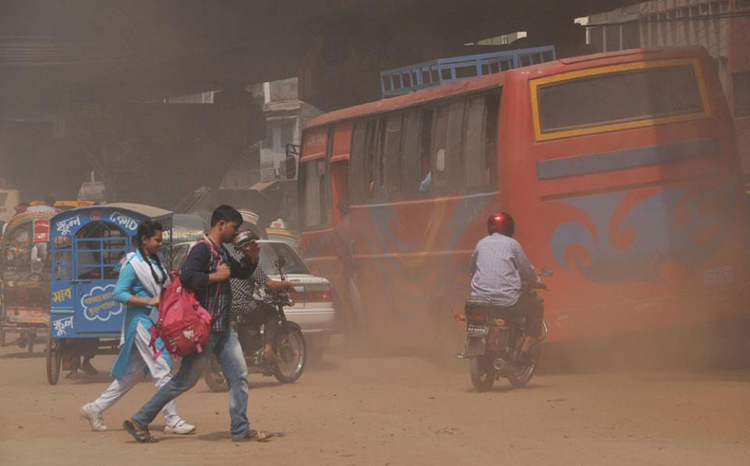 বায়ু দূষণ রাজধানীতে প্রাণঘাতী রূপ নিয়েছে